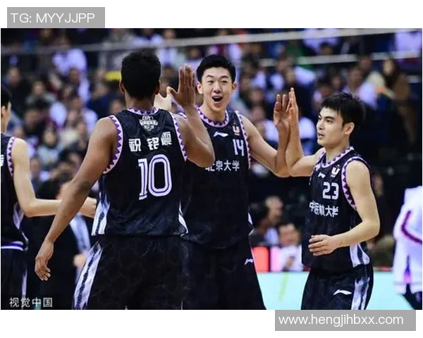 重庆篮球队战术变革引发热议球迷热盼新赛季精彩表现